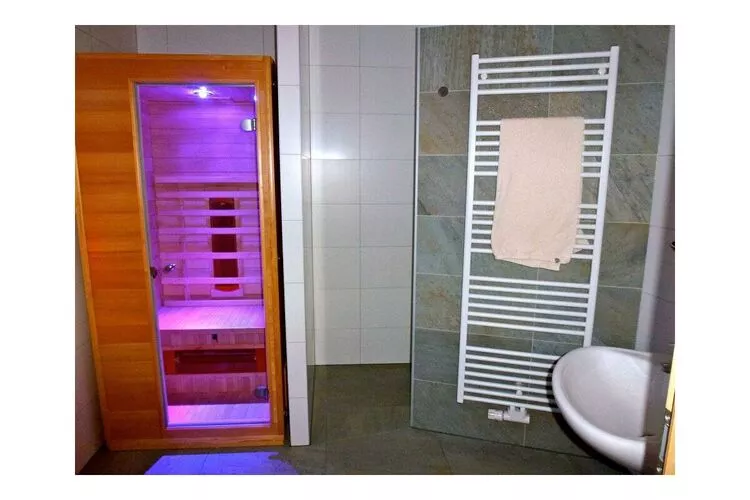 379669-Bathroom