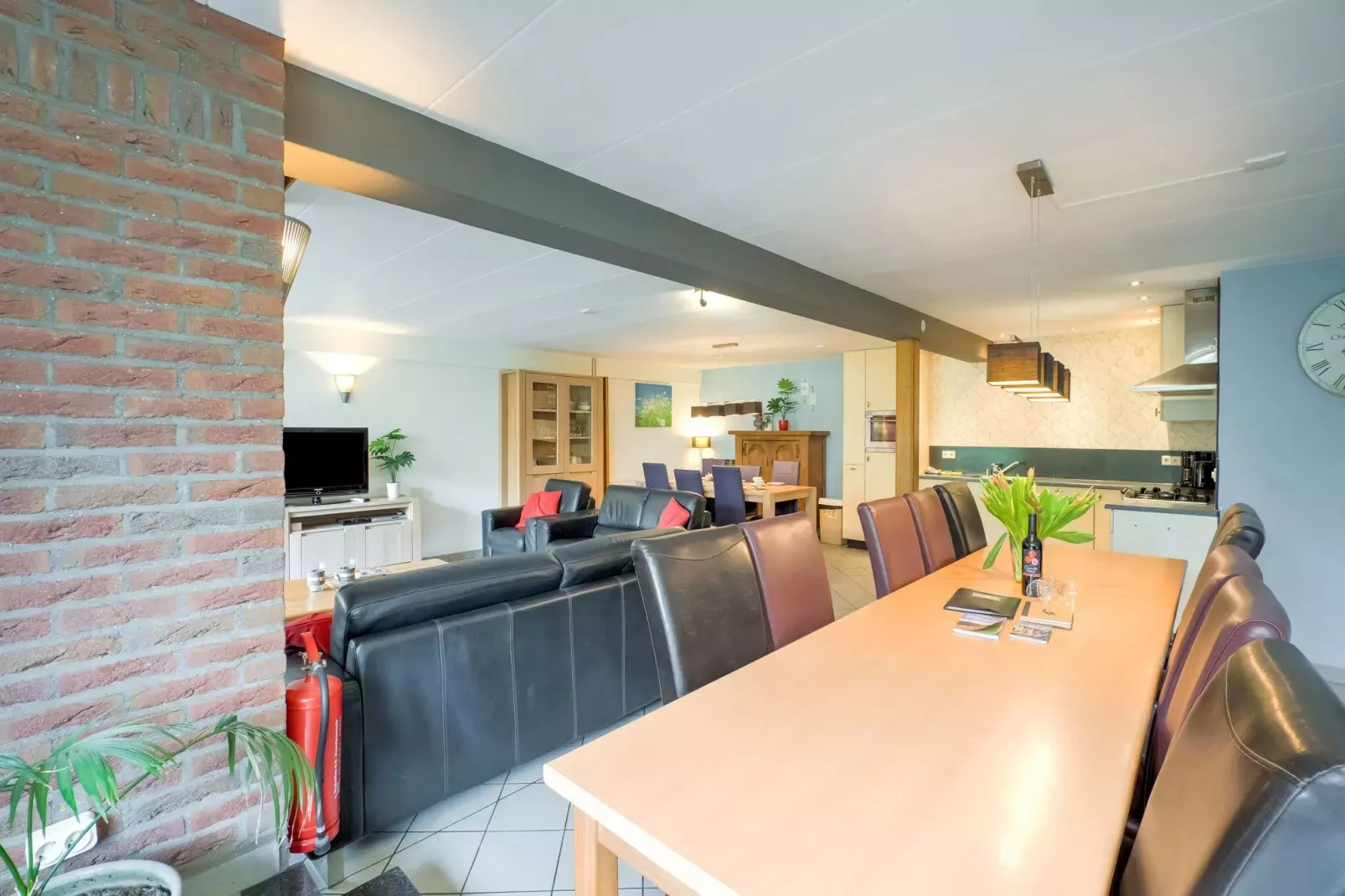 Vliek 14P-Esszimmer