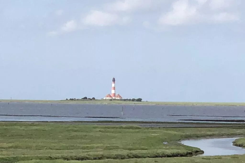 227952-View
