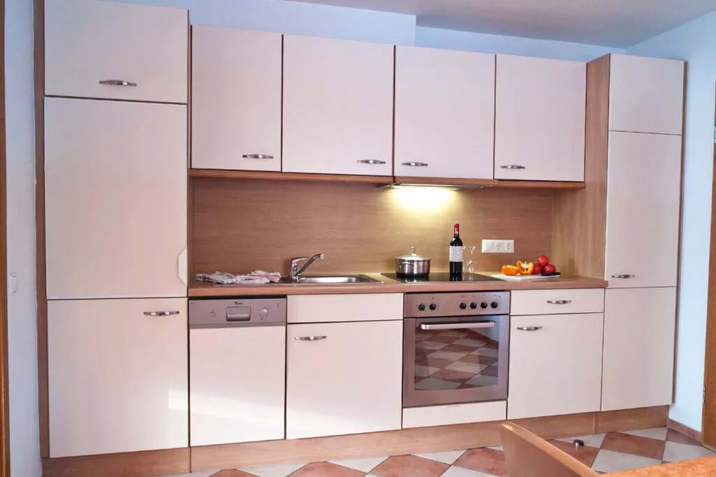 272842-Kitchen