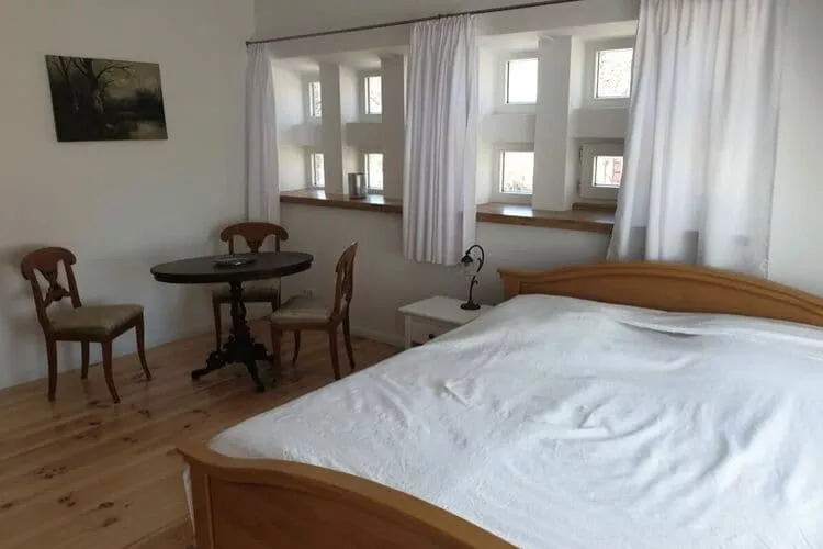 394431-Bedroom