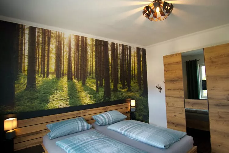 321585-Bedroom