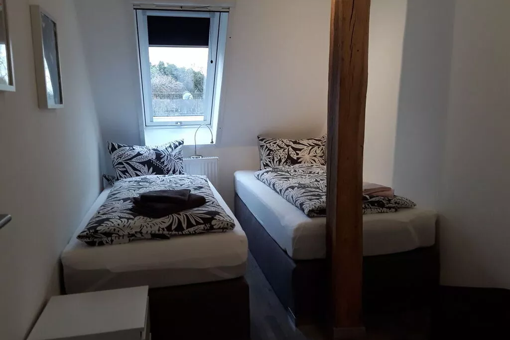 209171-Bedroom