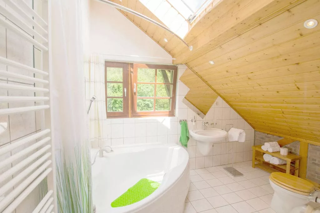 109932-Bathroom