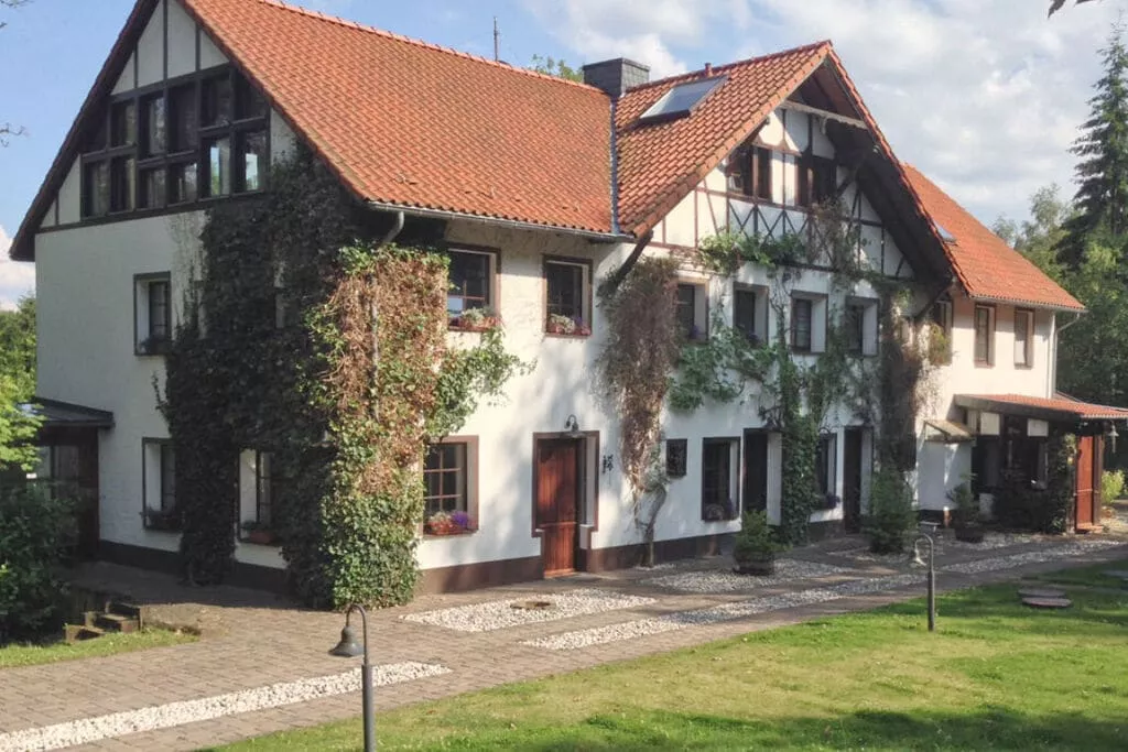 109932-View