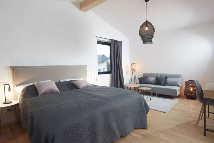 412697-Bedroom