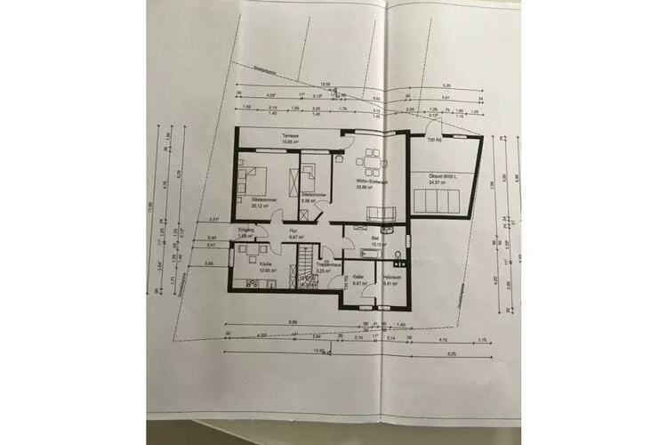 344669-Floor plan