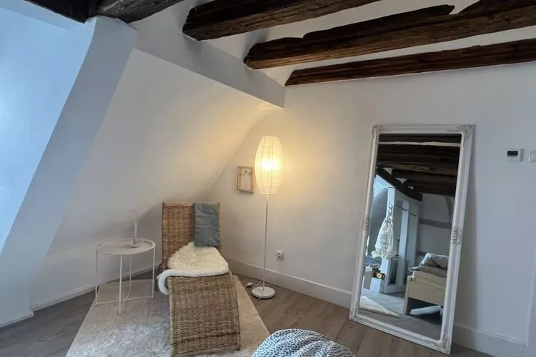 426754-Bedroom