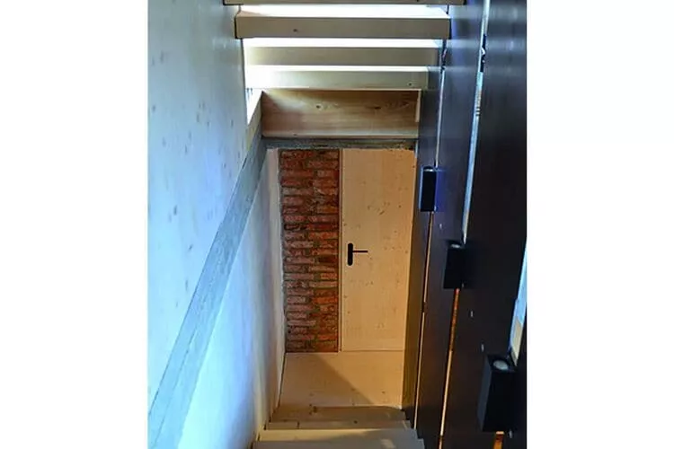 321977-Stairs