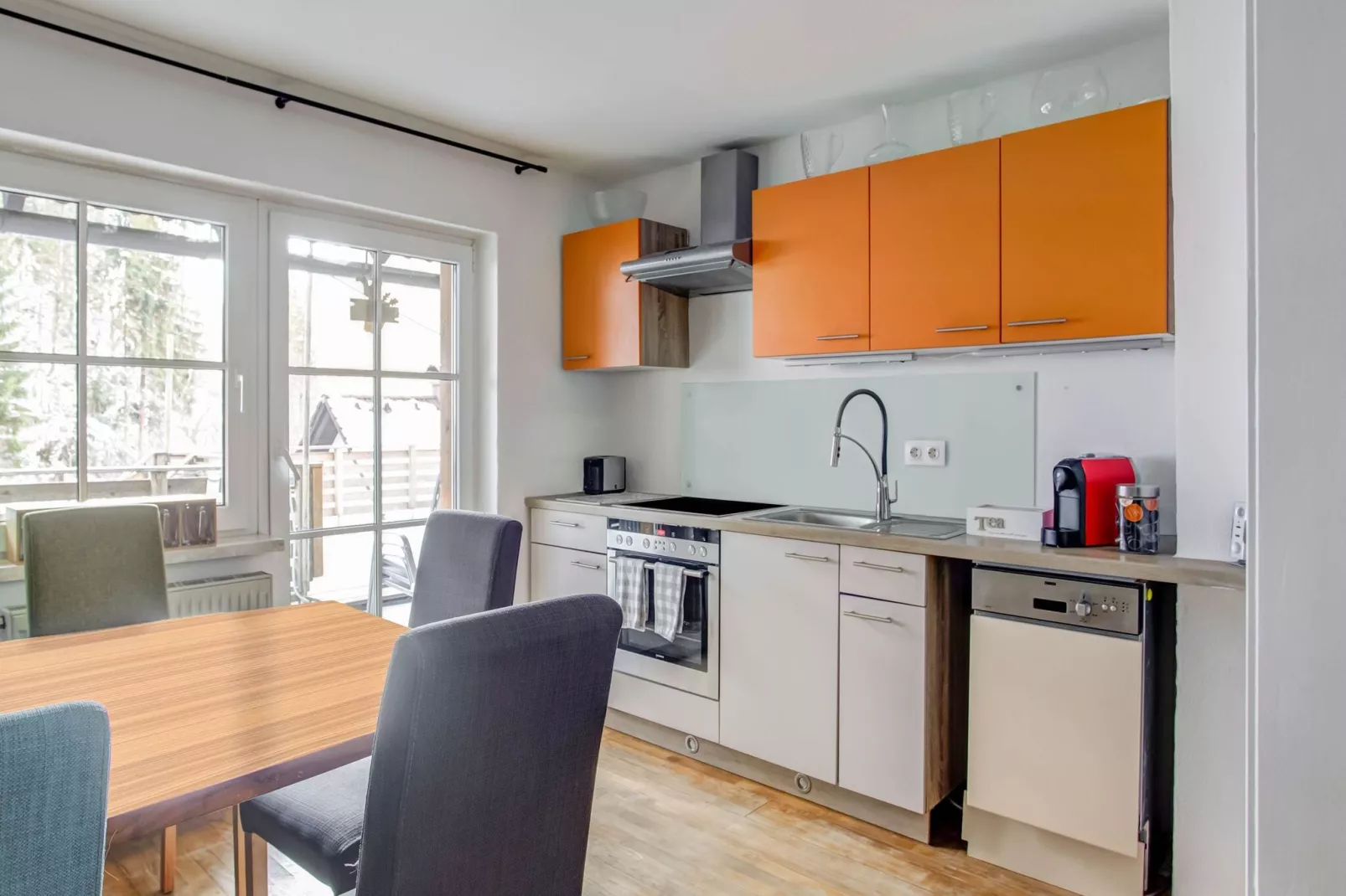 Haus Wasserfall 6 pax-Kitchen