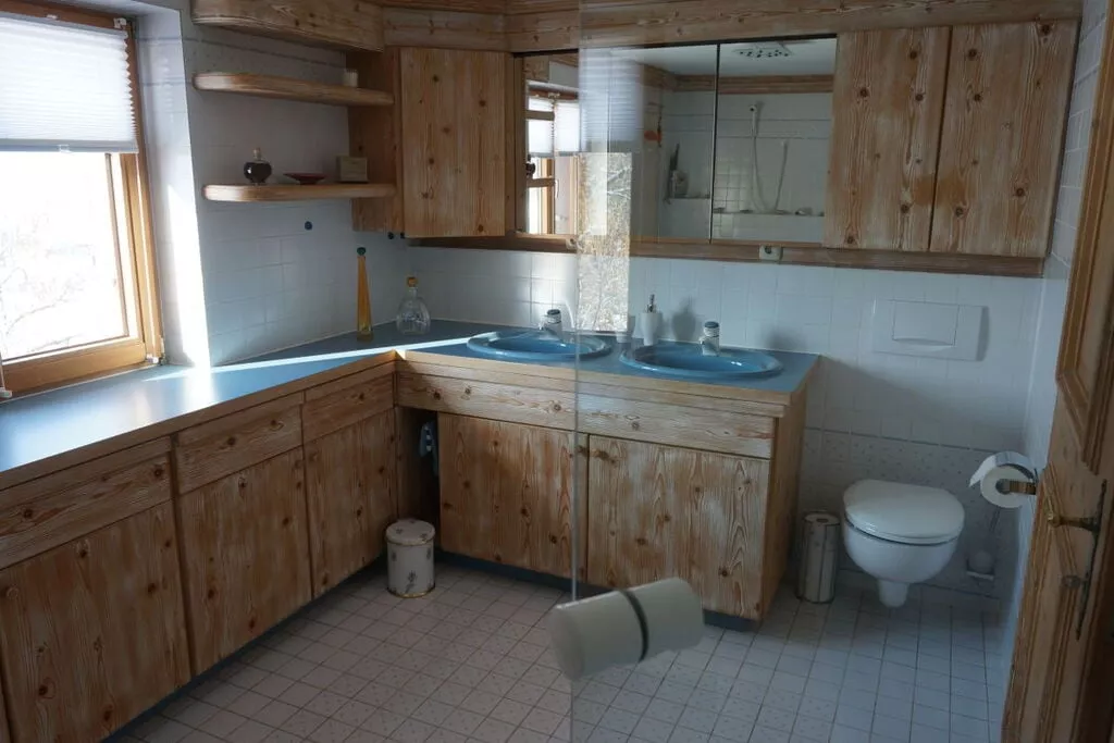 189817-Bathroom