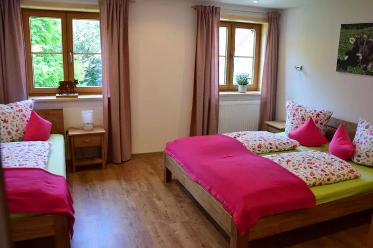 388756-Bedroom