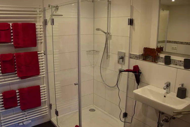 388756-Bathroom