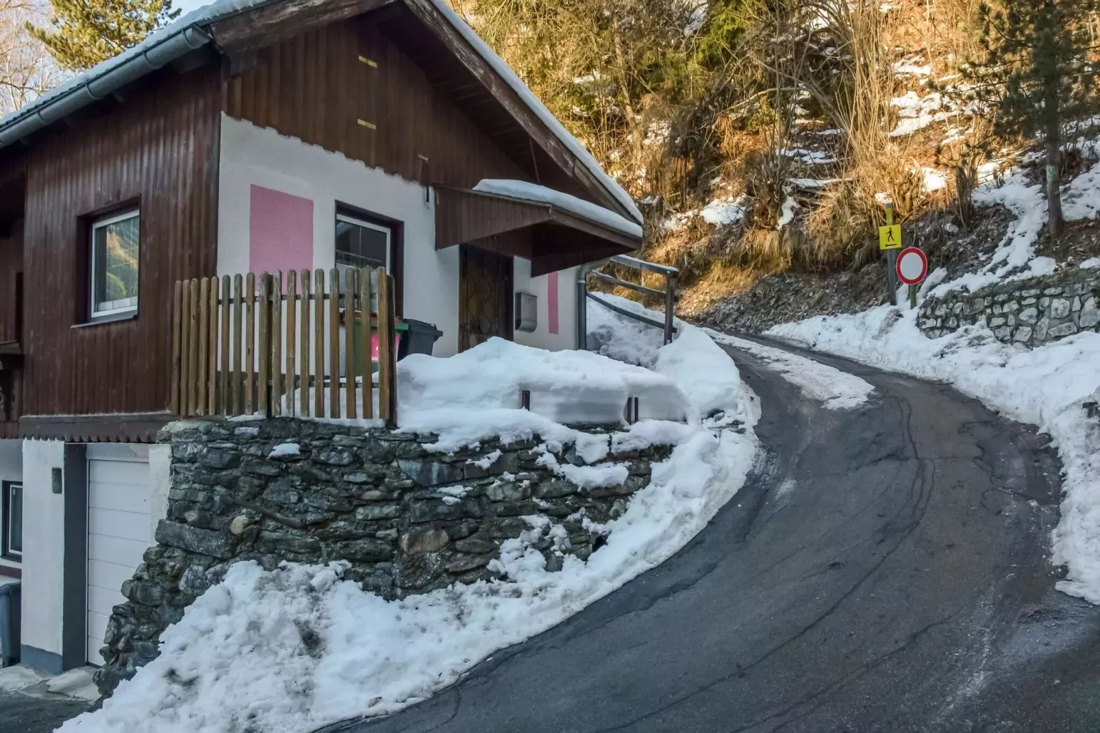Haus Wasserfall 6 pax-Exterior winter