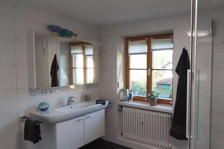 397185-Bathroom