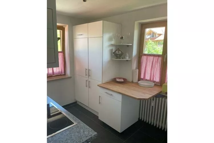 397184-Kitchen