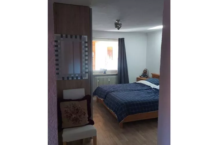 397184-Bedroom
