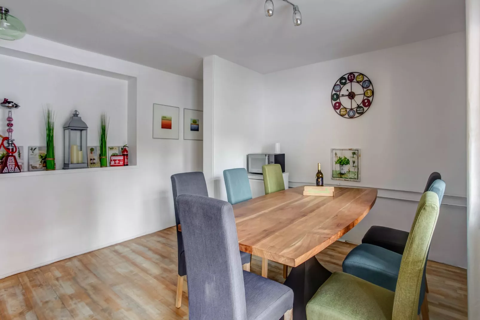 Haus Wasserfall 6 pax-Dining room