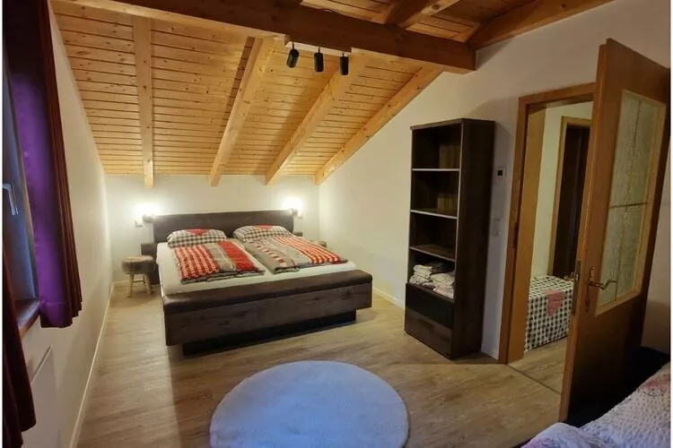 410169-Bedroom