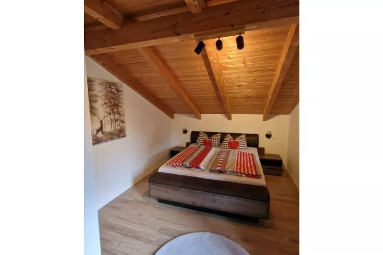 410169-Bedroom