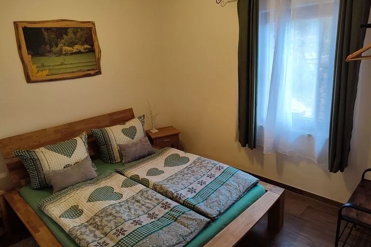 388823-Bedroom