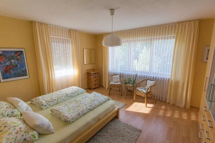 323095-Bedroom