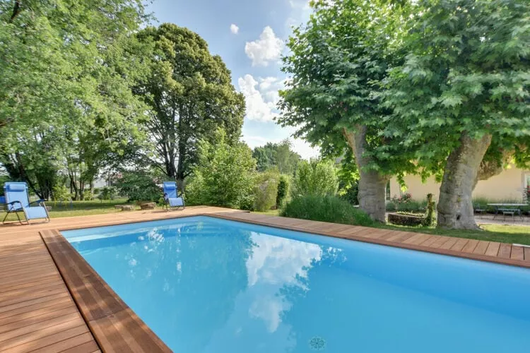 408512-Pool