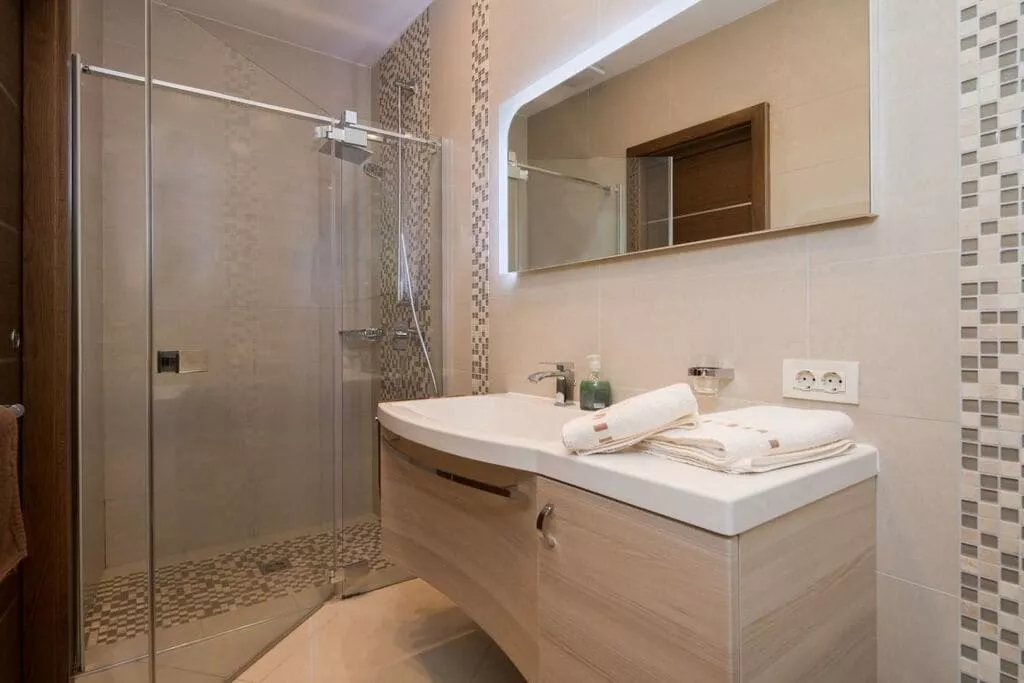 243609-Bathroom