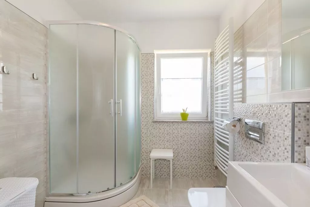 239965-Bathroom