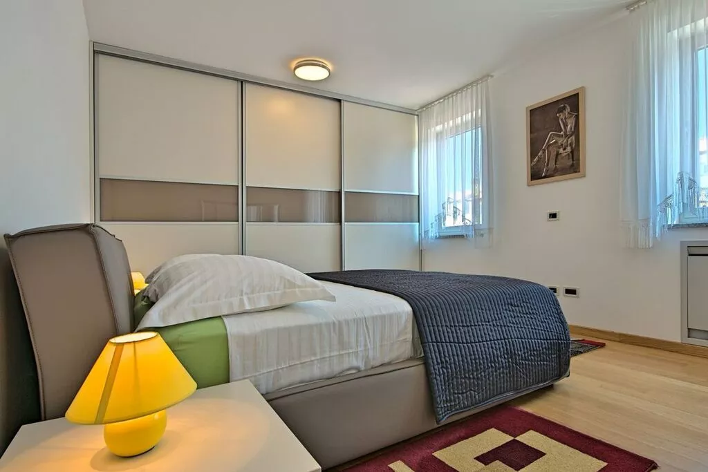 102691-Bedroom