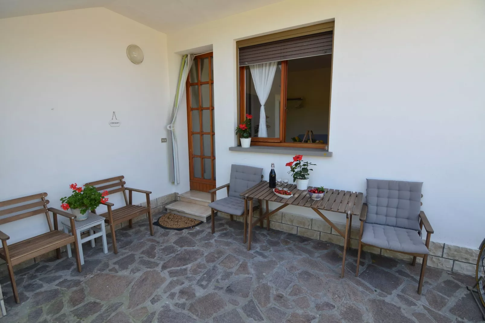 Venturi Cherry-Terrace balcony