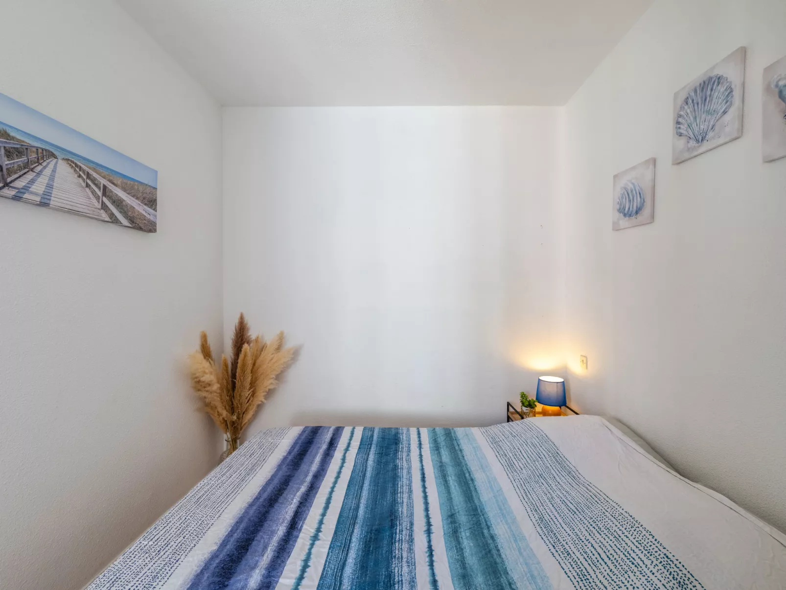 Les Balcons de la Méditerranée-Inside