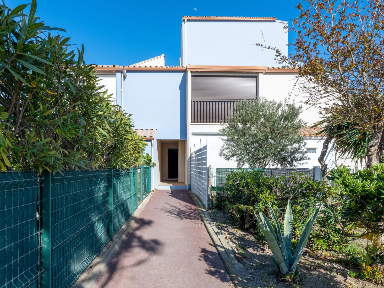 Les Balcons de la Méditerranée-Outside