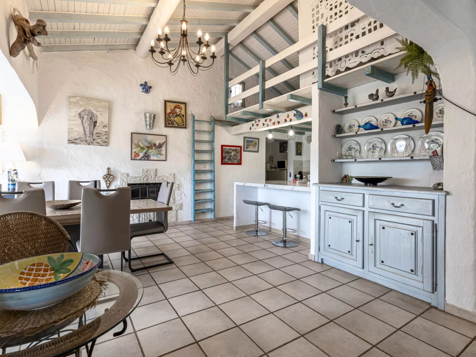 Casa Paulka-Inside