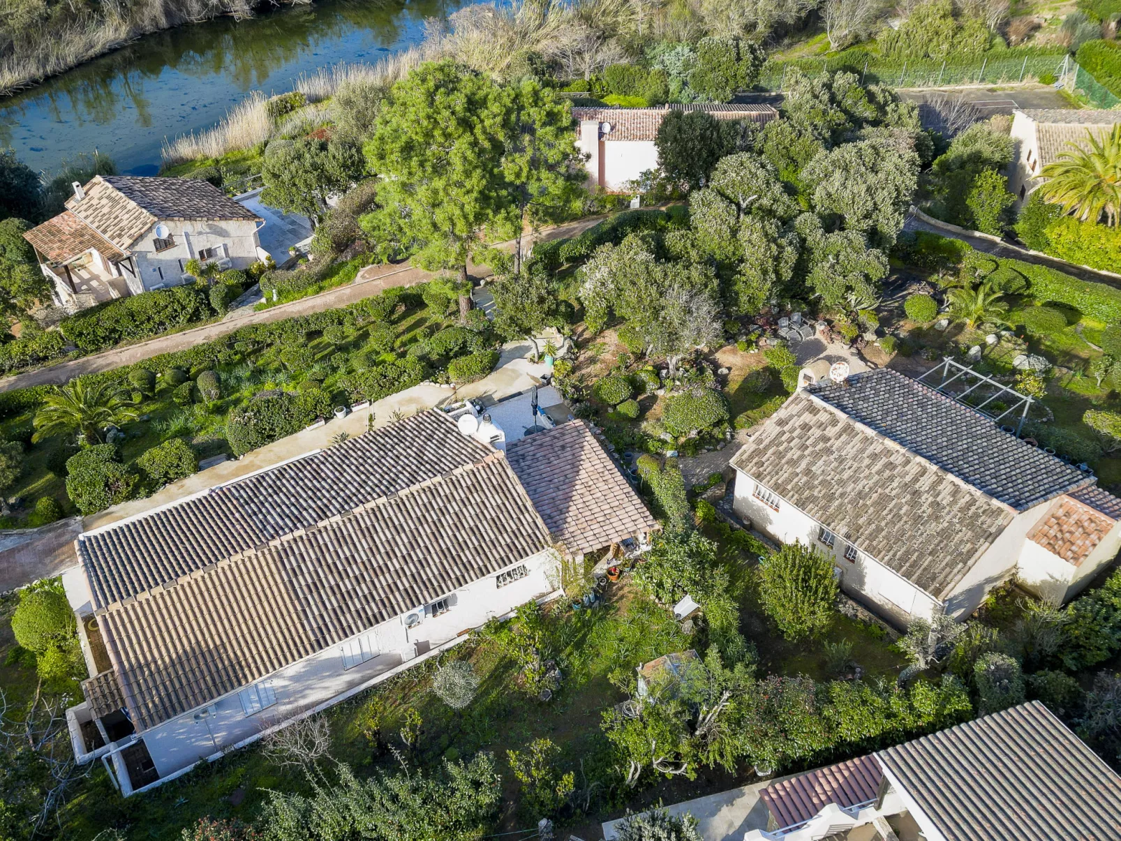Casa Paulka-Outside