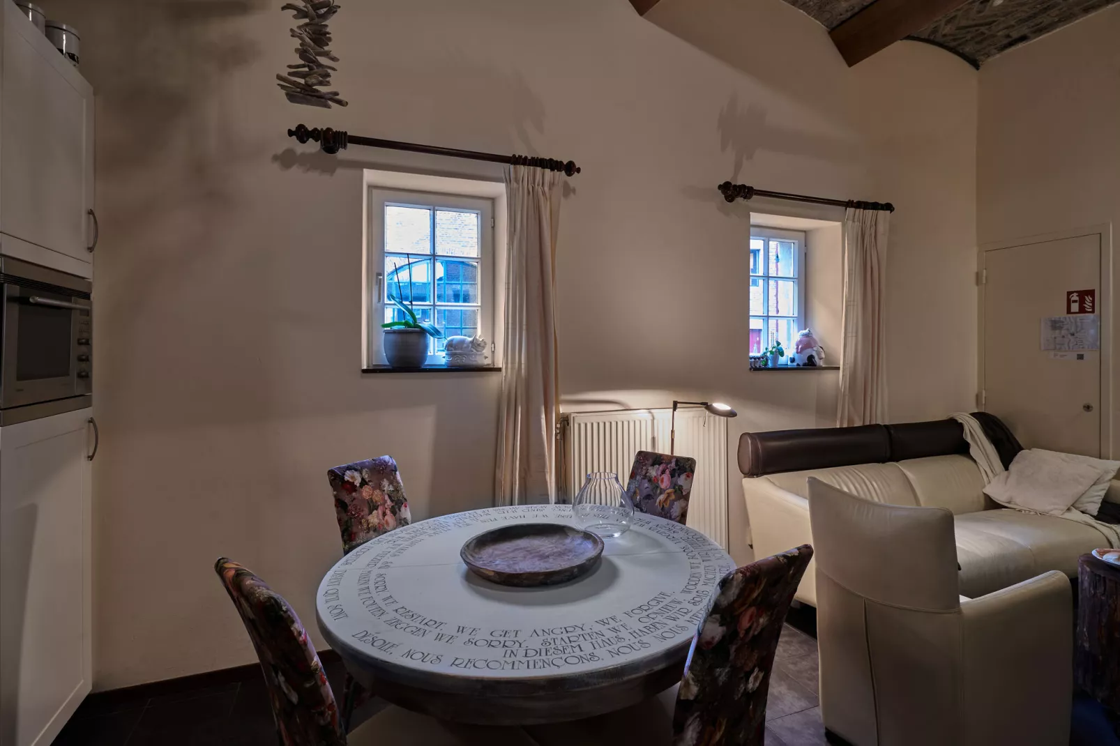 Meschermolen 8-Dining room