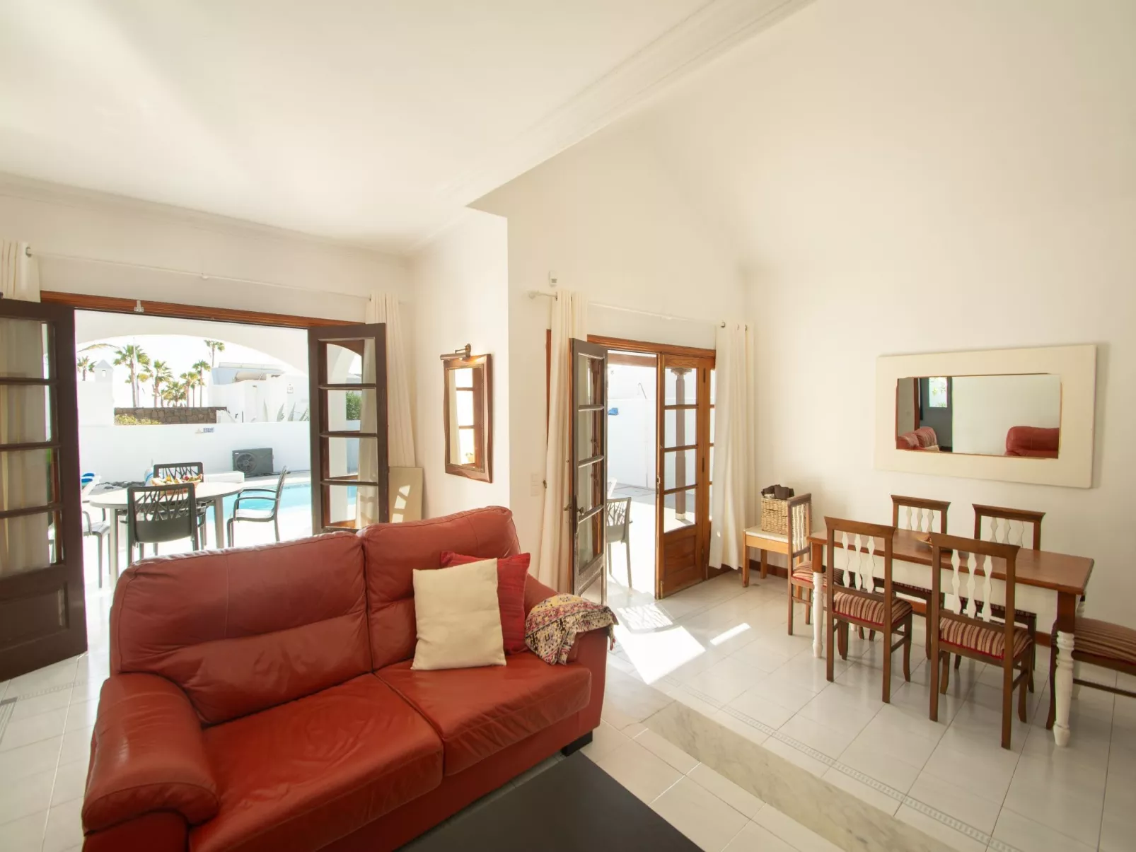 Villa Leonor-Inside