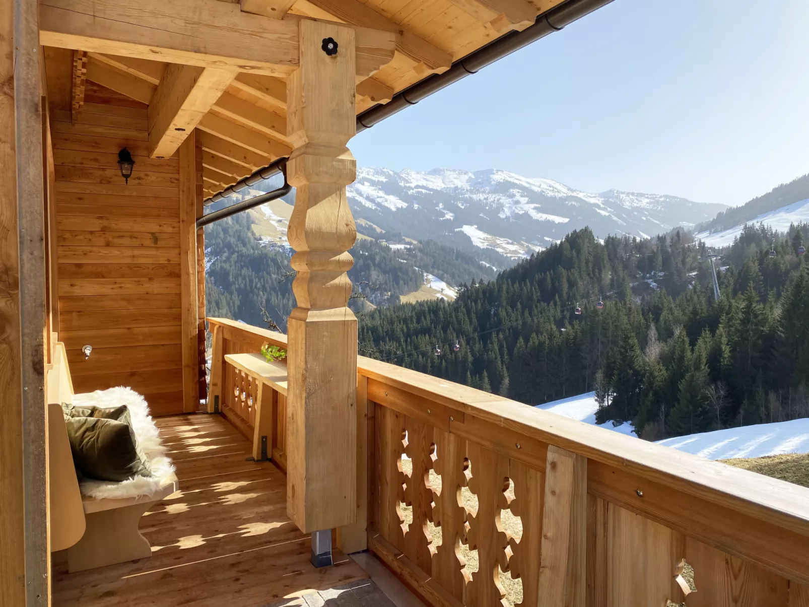 Chalet Holzerjuwel-Draußen