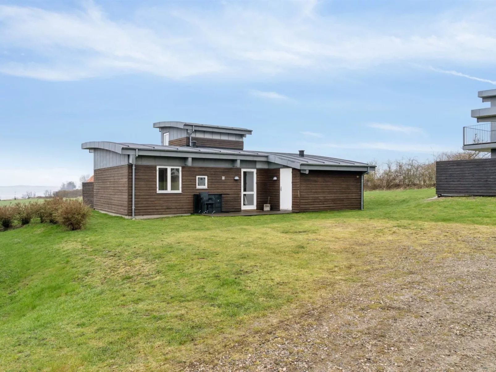 "Halvor" - 275m from the sea-Outside
