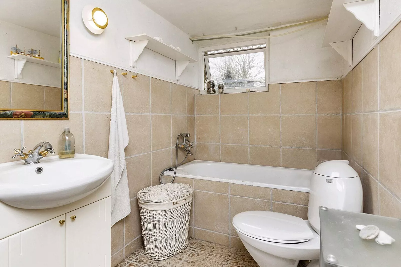 6 person holiday home in Søby Ærø-By Traum-Indoor