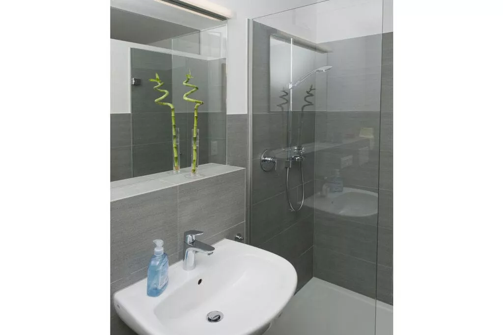 244818-Bathroom