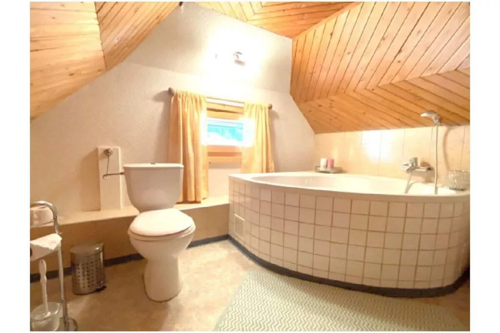 395431-Badezimmer