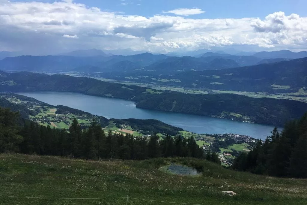 324084-View