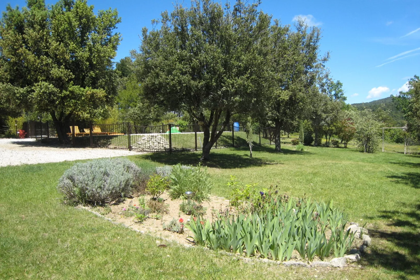 La Bastide Clémentine - Exterior in summer