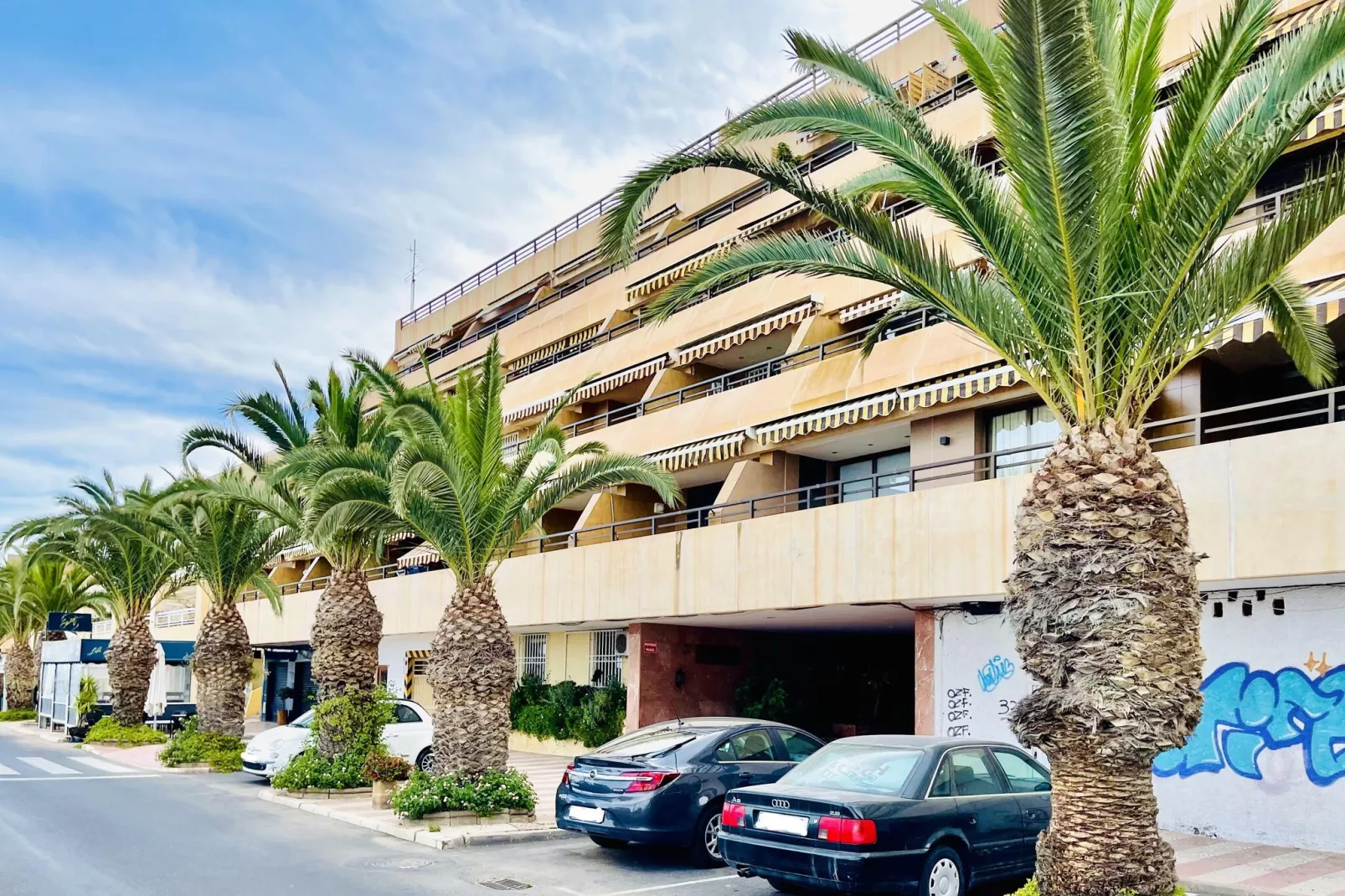 El Balandro-Exterior summer