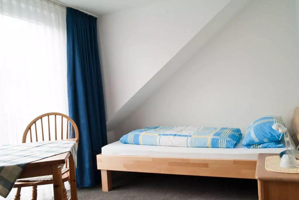 231162-Bedroom