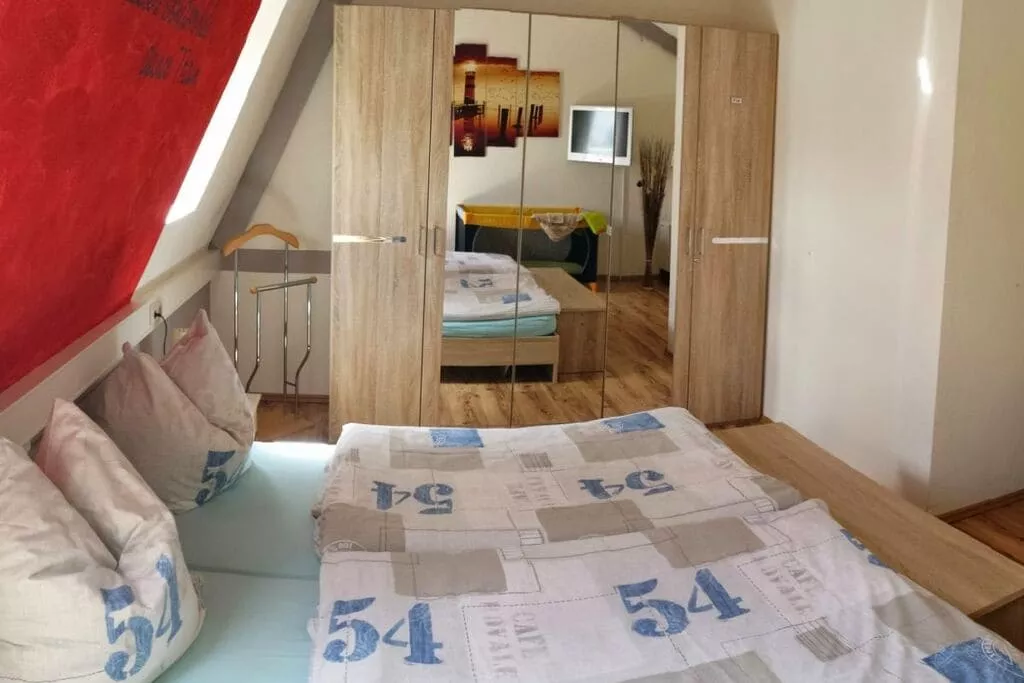 239782-Bedroom
