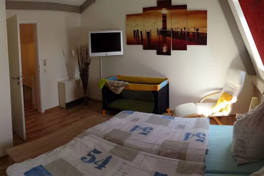 239782-Bedroom