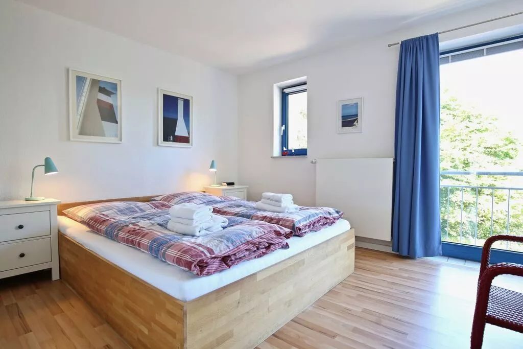 193190-Bedroom