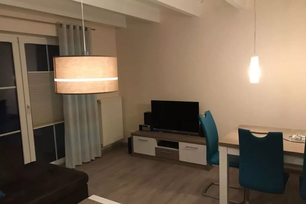 226511-Living room